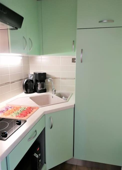 Appartement L'Evasion, Vue Mer, Plages A Pied Fréjus Eksteriør billede